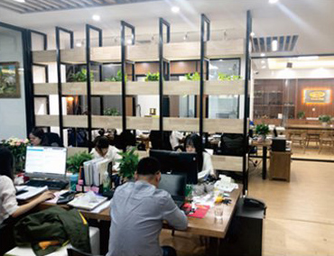 Company Team	